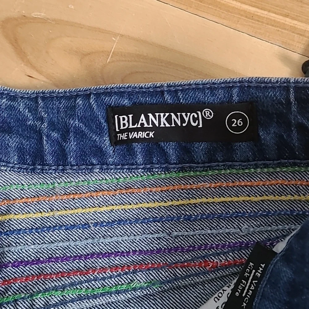 NWT BLANK NYC The Varick kick flare jeans size 26 - Picture 7 of 10